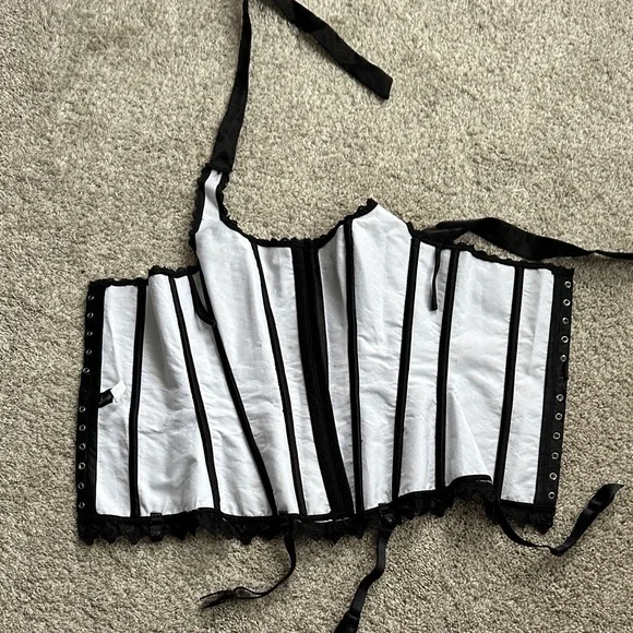 Frederick's of Hollywood Black and White Corset - Picture 3 of 3